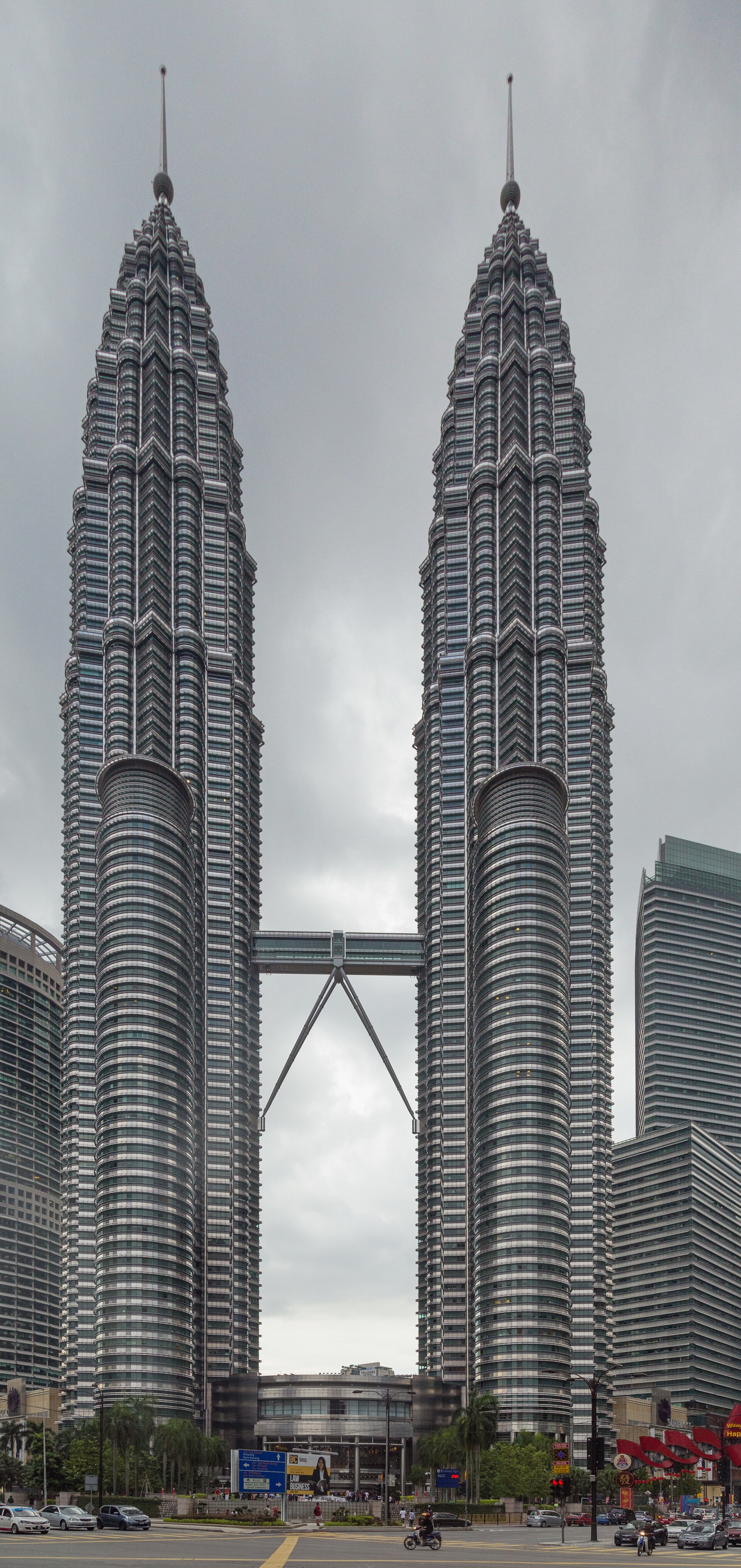 Kuala Lumpur Petronas towers
