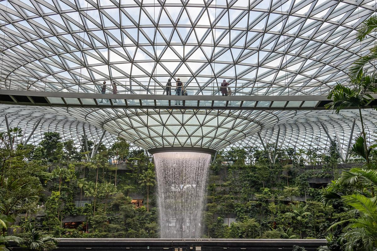 Jewel Changi waterfall